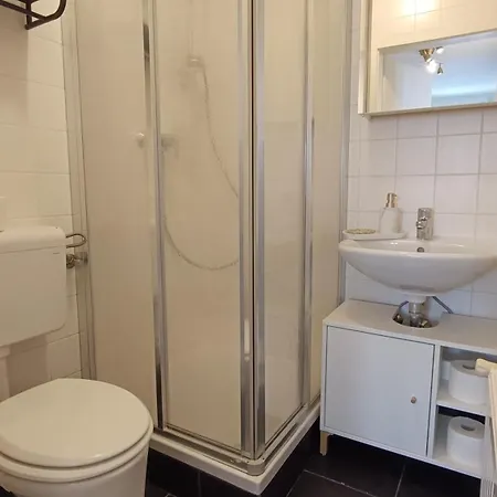 Zum Heiligen Brunnen Apartment *